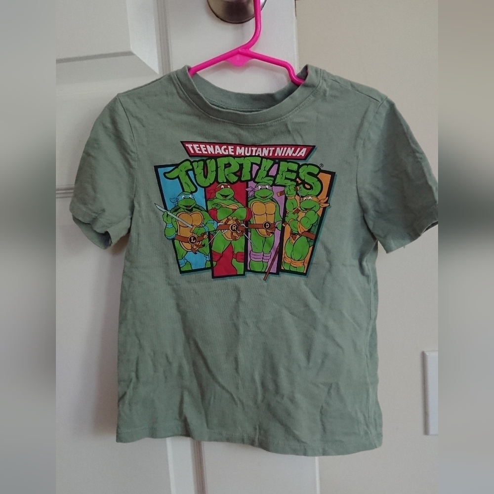 Mutant Ninja Turtles Graphic T-Shirt for Toddler size 4T